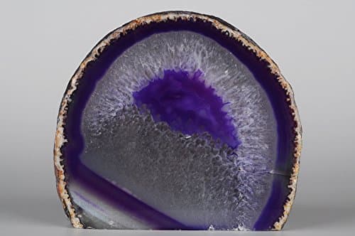 Agate cut base dyed - Each agate is hand selected for it's natural beauty, a sunning home décor ornament