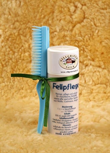 Grooming shampoo with fur brush