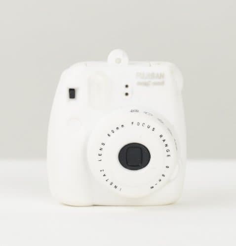 Superheadz Instant Camera Shaped Mini Cheri USB 8 GB Flash Drive White