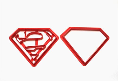 AbsoluteM comics super hero. Superman Logo Cookie Cutter Set. Various sizes. Easy to use. Perfect for fondant cake decor. Enjoy using to decorate your cake. MADE IN USA (4 inch)