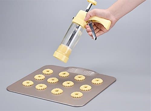 Cookie Maker Press Gun Kit,Multifunctional Comfort Grip Cookie Press Pump DIY Decorating Gun Make Cake Decorating Set with 16 Discs and 6 Icing Tips