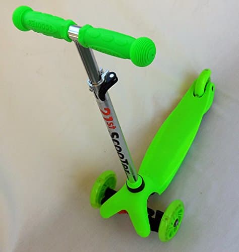 21 St Scooter - 3 Wheels, Adjustable Handle Bar - Green