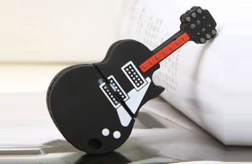 Guitar USB Flash Drive - Data Storage Device - 4GB (Key chain included)