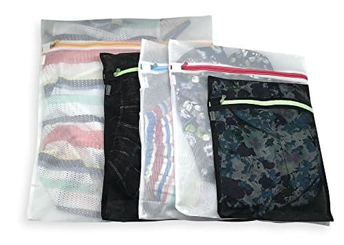 PAIRFORMANCE Luxury Multi Purpose Mesh Laundry Vacation Bags Set of 5 Multi Color Zipper, Black/White-1 ExtraLarge,3 Large,1 Medium, Shoes,Underwear,Hosiery,Stockings,Traveling, Bras, Bathtub Toy Bag,