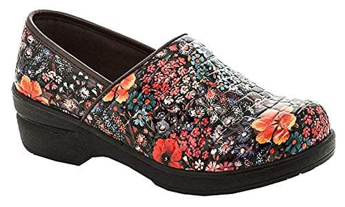 Rasolli Women's Professional Closed Back Clogs