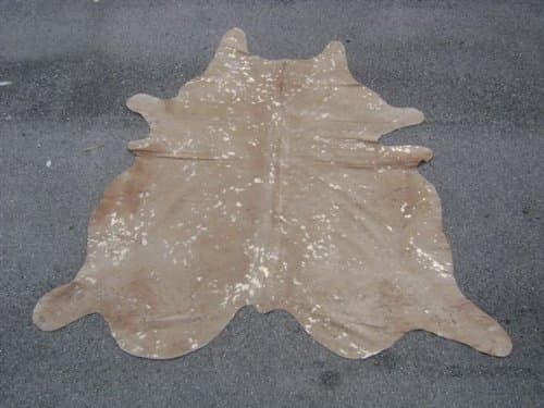 Cowhide Rug Devour Sparkles Size Medium Apx 5x8