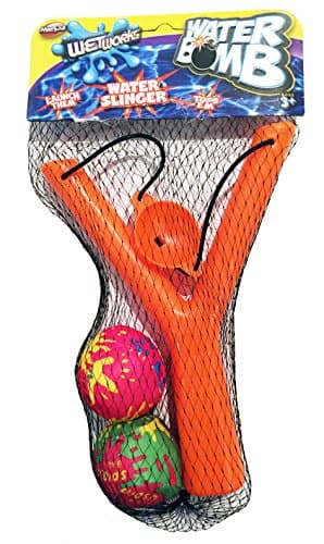 Water Bomb Slinger with 2 waterballs