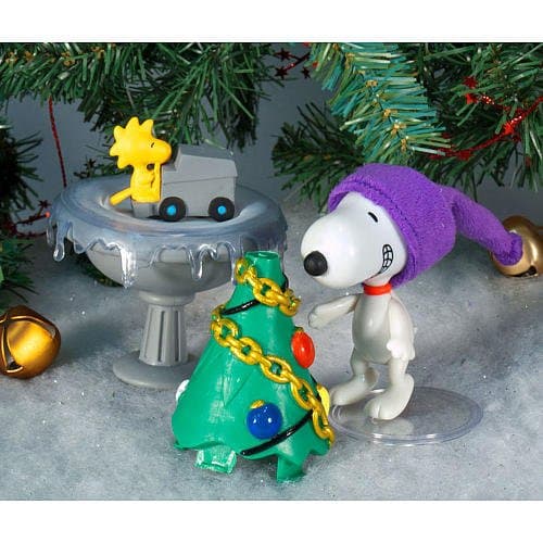 Peanuts 2010 Christmas Poseable Figures Charlie Brown