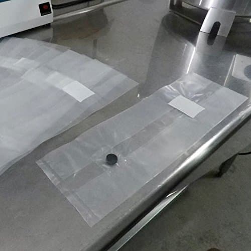 25 QTY Medium Size 5'' x 4'' x 18'' Sealable Spawn / Myco Bags With Injection Port and 0.2 Micron Filter Designed for Mushroom Cultivation Growing