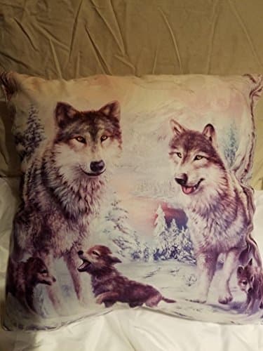 Wolf Design 18 x 18 Inch Pillow
