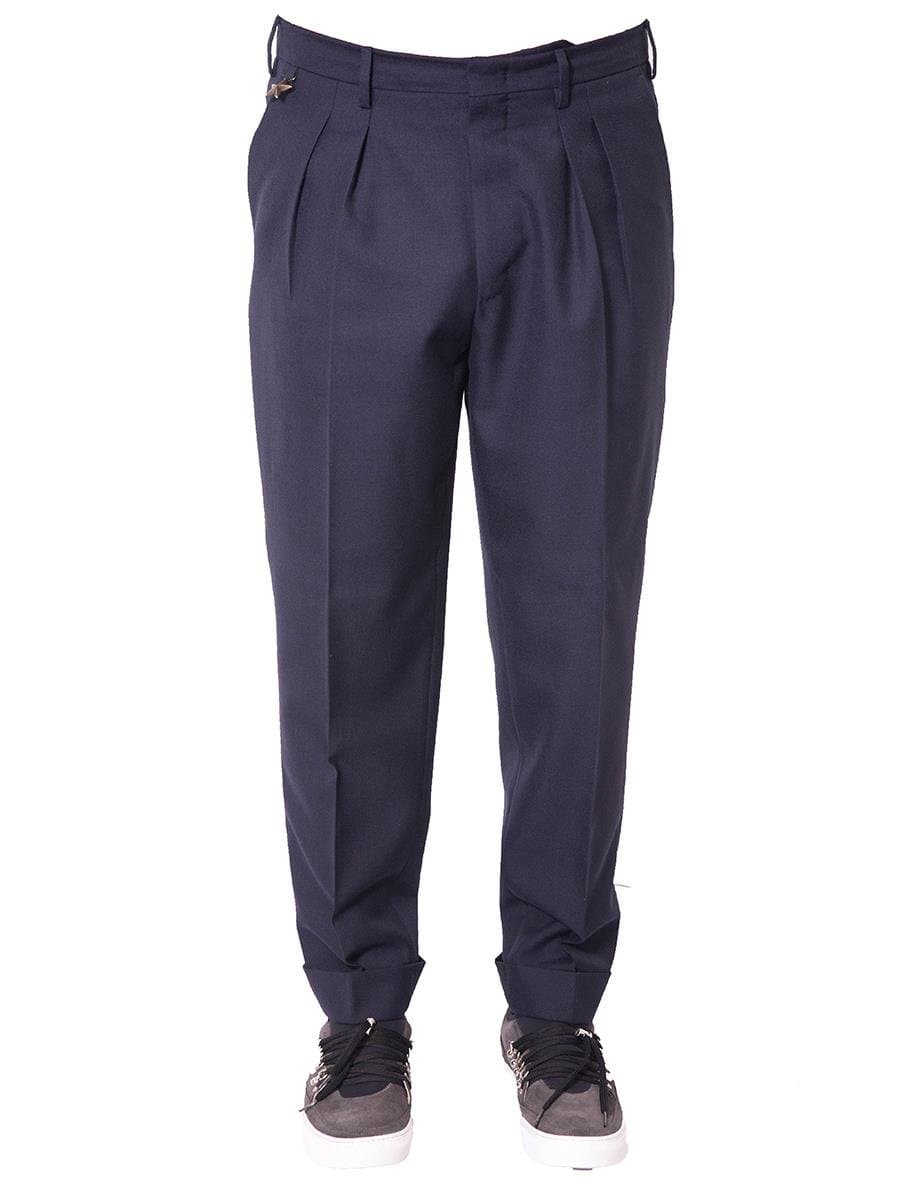 PT01 - Trousers with pinces