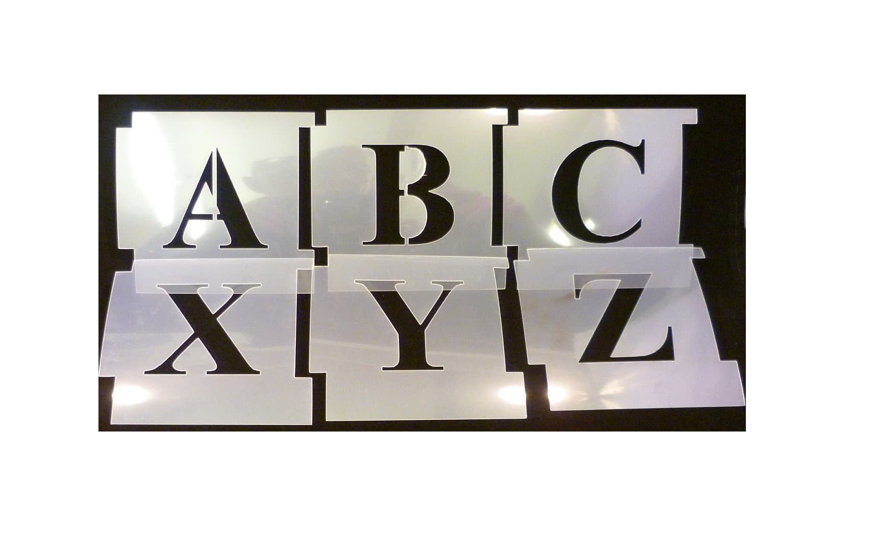 35mm Professional Interlocking Stencil Kit. Times New Roman, Upper Case. Made from 125micron Mylar Polyester. Alphabet-Schablone. Alphabet-Vorlage