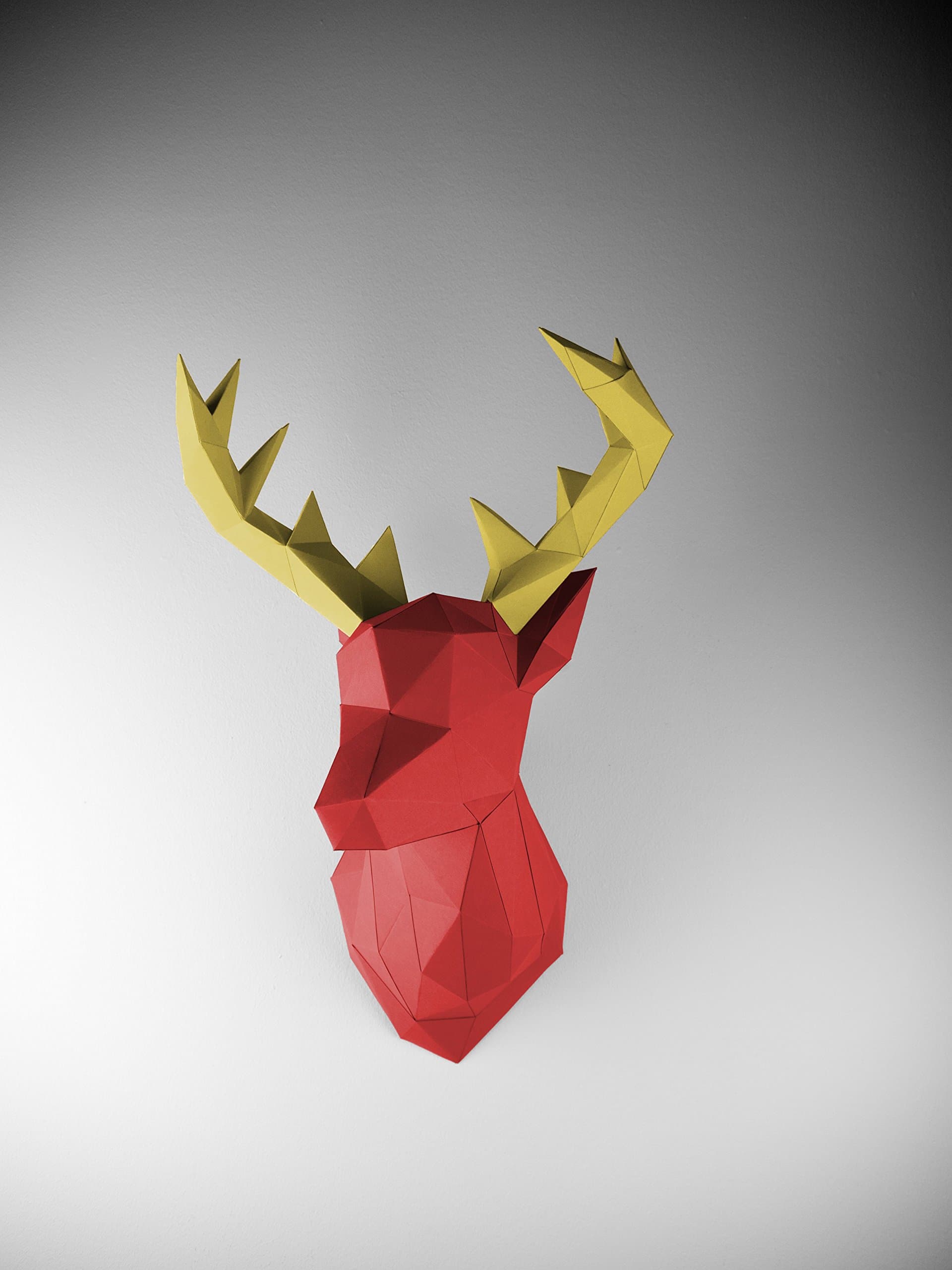 Papertrophy Deer red & Gold