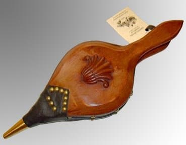 Johnny Beard Alyssa Bellow - Dark Oak