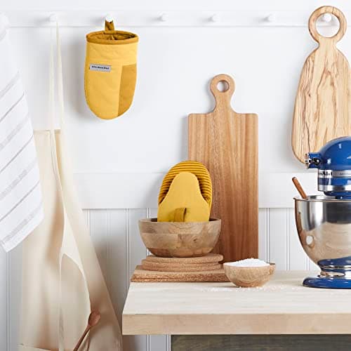 KitchenAid Beacon Two-Tone Mini Oven Mitt Pot Holder Set, 5.5''x8'', Majestic Yellow