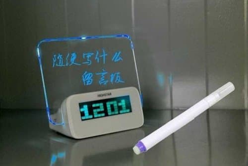 Eioo Tech Digital Alarm Clock 4 USB Clock Message Board Memo Board and Highlighter/alarm Clock (Blue)