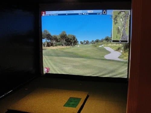 PROTEE Ultimate Golf Simulator Package 150K CoursesNEW for 2019 10 x 15 x 10 Free Touchscreen