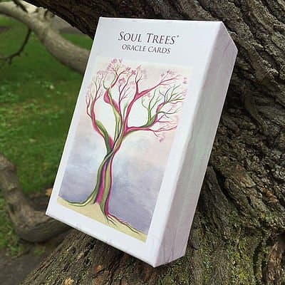 Oracle Deck Deluxe Edition