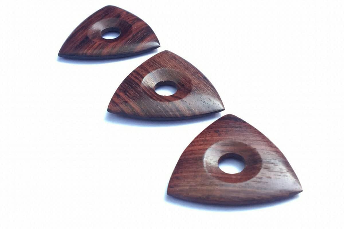 MUSICAL STRING Guitar Picks Plectrum Rosewood Wood triangular Model Handmade Lot of 4 pcs