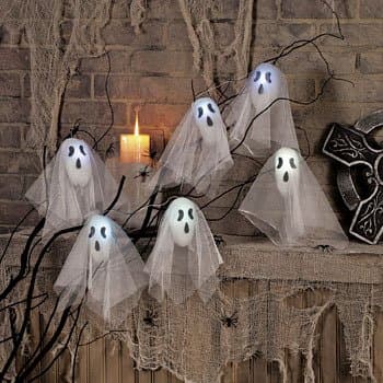 Flashing Light Up Halloween Ghost Decoration Set