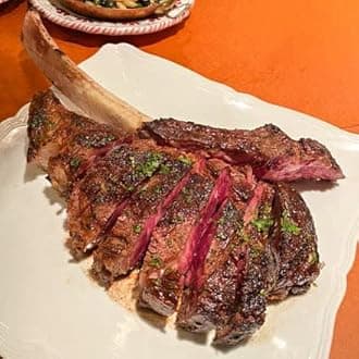 Australian Wagyu BMS 6-7 Tomahawk Steak (32oz)
