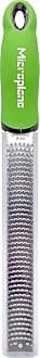 Microplane Zester Grater in Green for Citrus Fruits, Hard Cheese, Ginger, Chocolate and Nutmeg with Fine Stainless Steel Blade - Made in USA