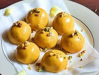 Besan Ladoo 2kg Indian Traditional Sweet Best Gift For All Occasions Raksha Bandhan,Marriage, Diwali, Holi, Ganesh Chaturthi Festival Treat For Family & Friends