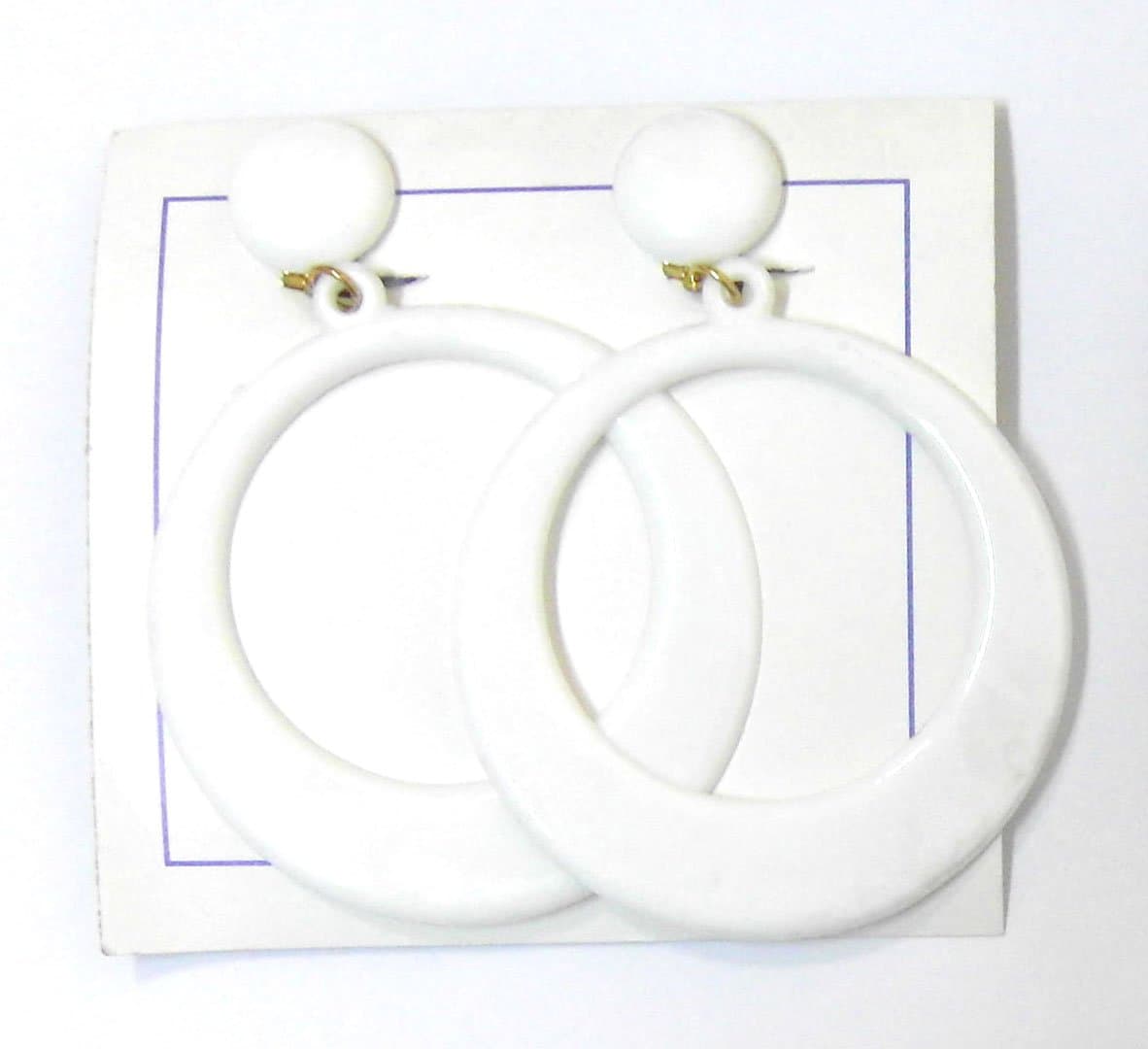 Flamenco Earrings White