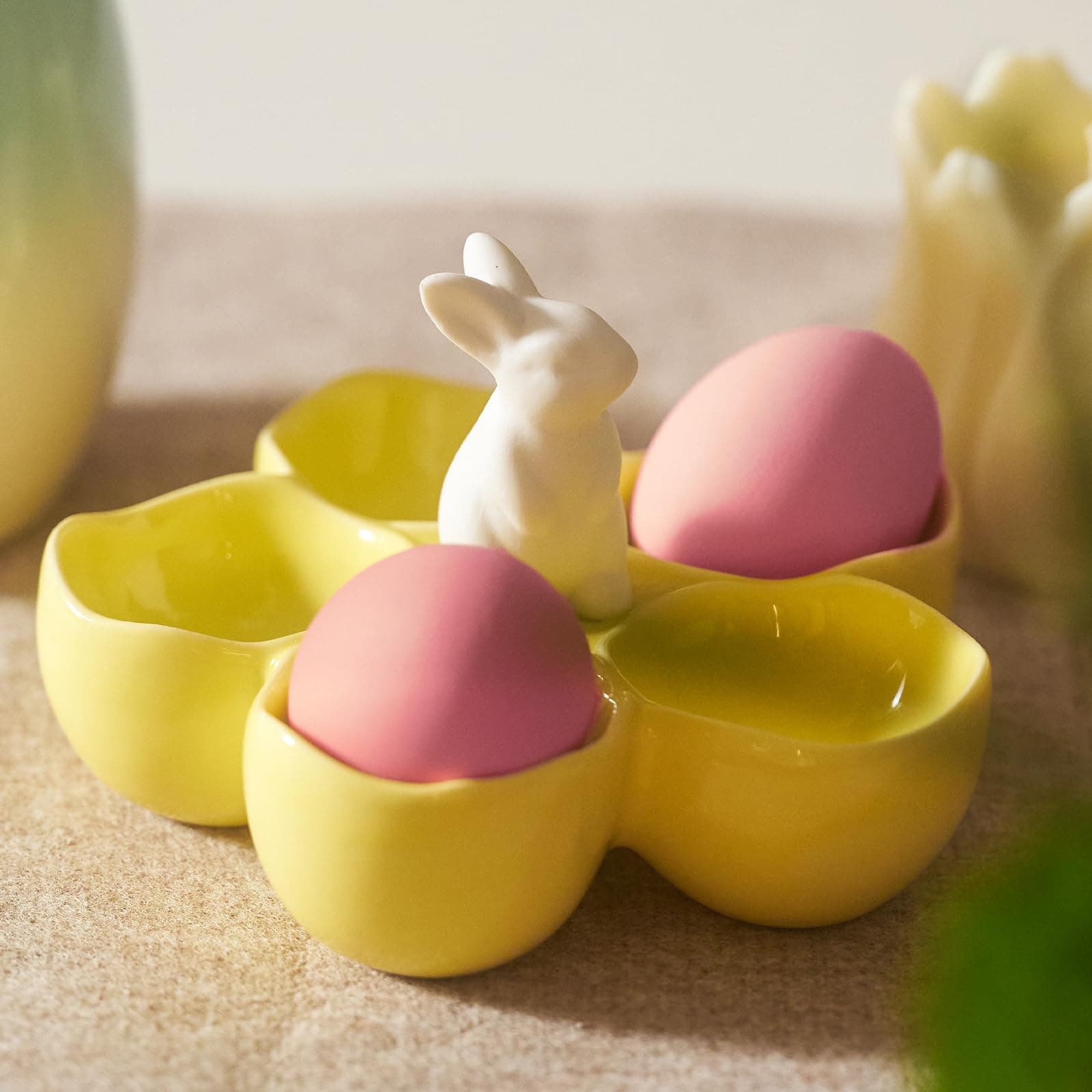 WDS WONDROUS Easter Rabbit Egg Cup Holder, Adorable Bunny Ceramic 5 Yellow Poached Egg Cups for Soft Boiled Eggs, Deviled Eggs Platter, Easter Decorations, Dishwasher Safe