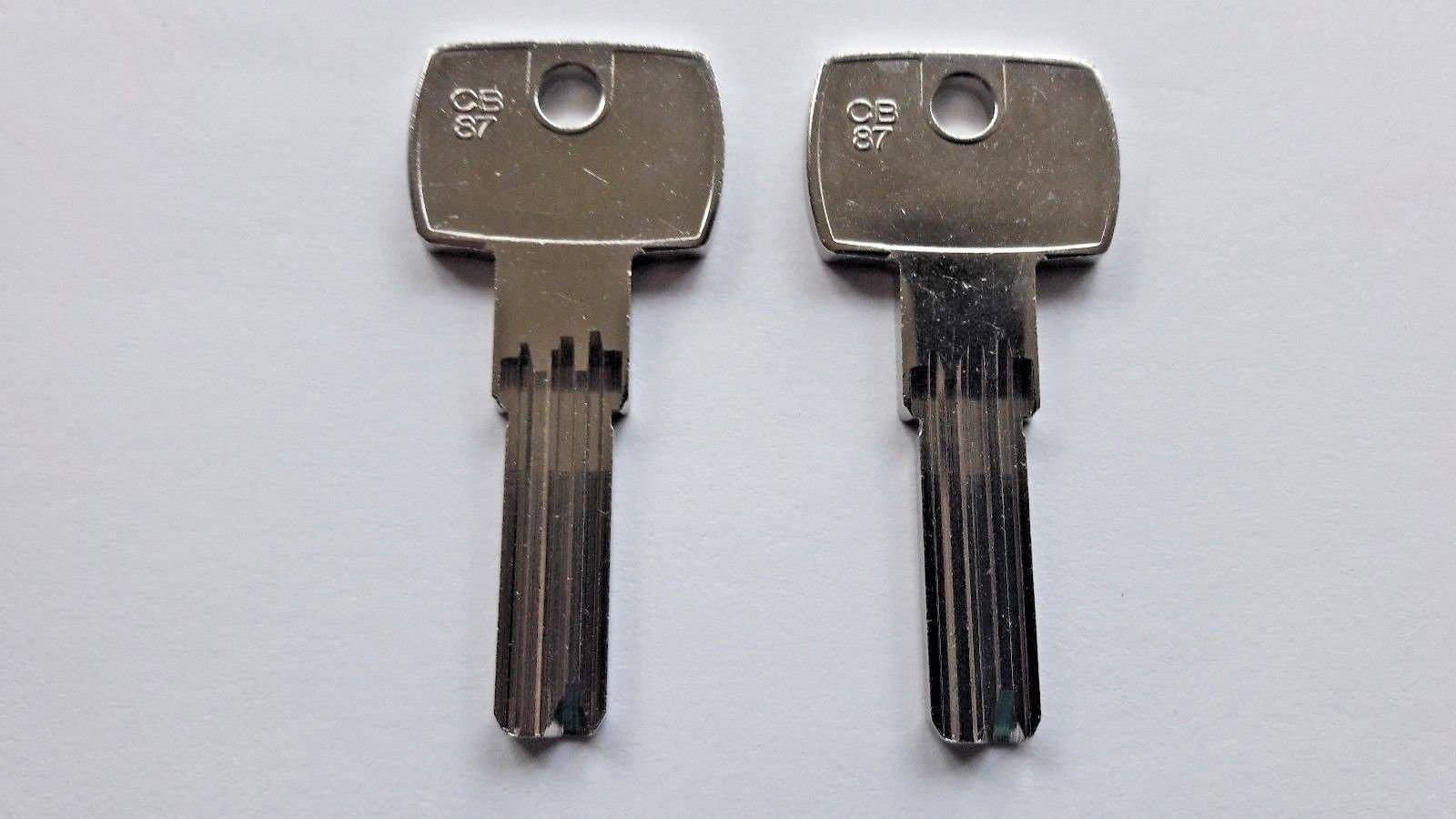 2 X CB87 SILCA /COR-37 JMA CORBIN Key Blanks