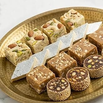 Magic Leaf Sugar Free Dessert Combo - 250 gm, Kaju Katli, Coffee Walnut Fudge, Almond Mewa Bite & Anjeer Roll | Fresh Indian Sweets, Sugarfree Mithai Gift Box, Sweetened with Stevia, No Refined Oil