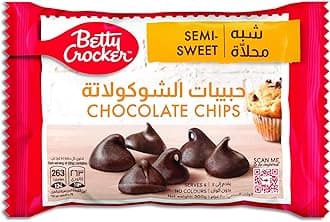 Betty Crocker Semi-Sweet Chocolate Chips, 200 g, Rich Taste & No Artificial Colors, Ultimate Chocolate Chips for Your Deserts