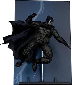 McFarlane DC Multiverse Batman (The Dark Knight Returns) Gold Label 7in Action Figure Cover Recreations