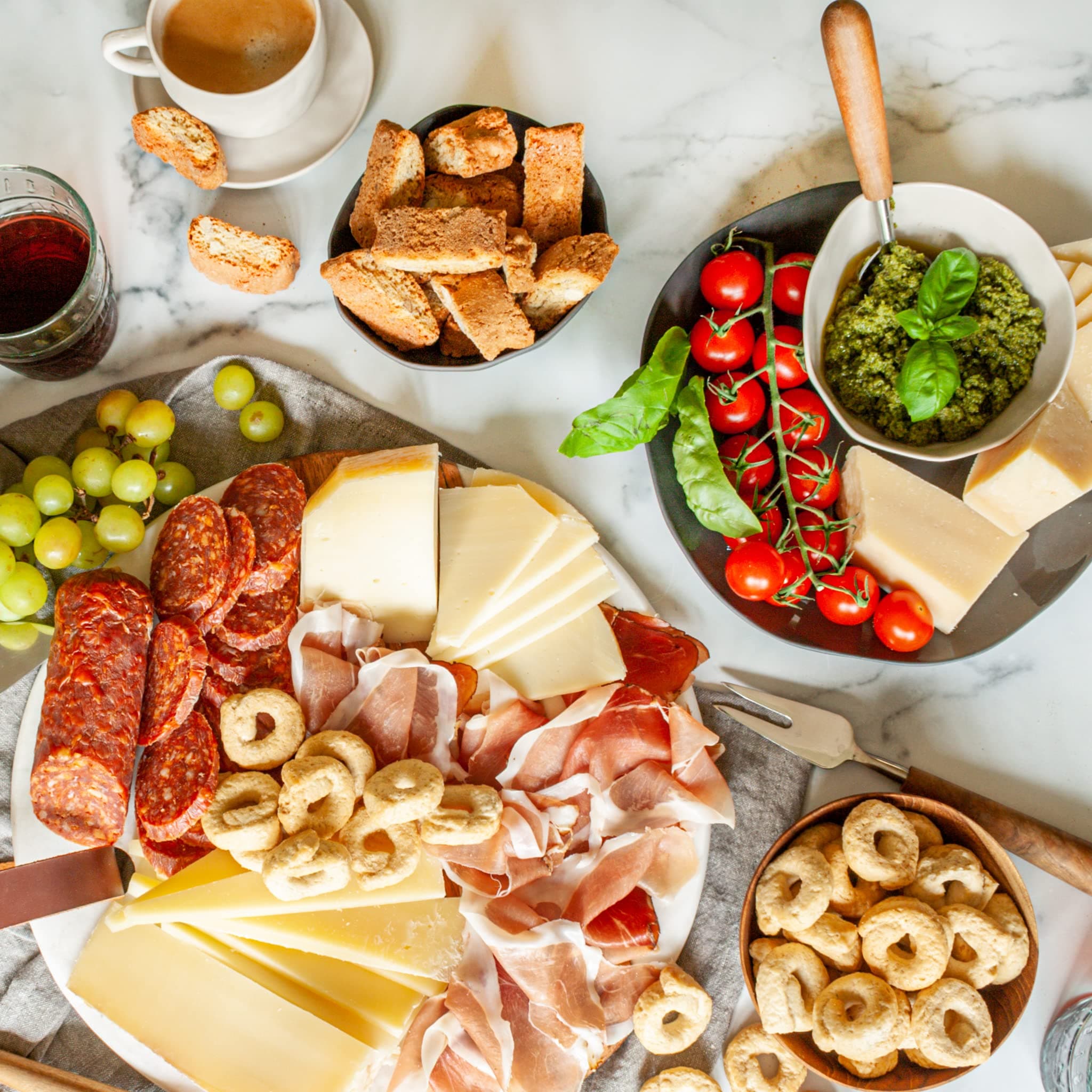 Italian Classic Gift Basket (2.9 lbs)