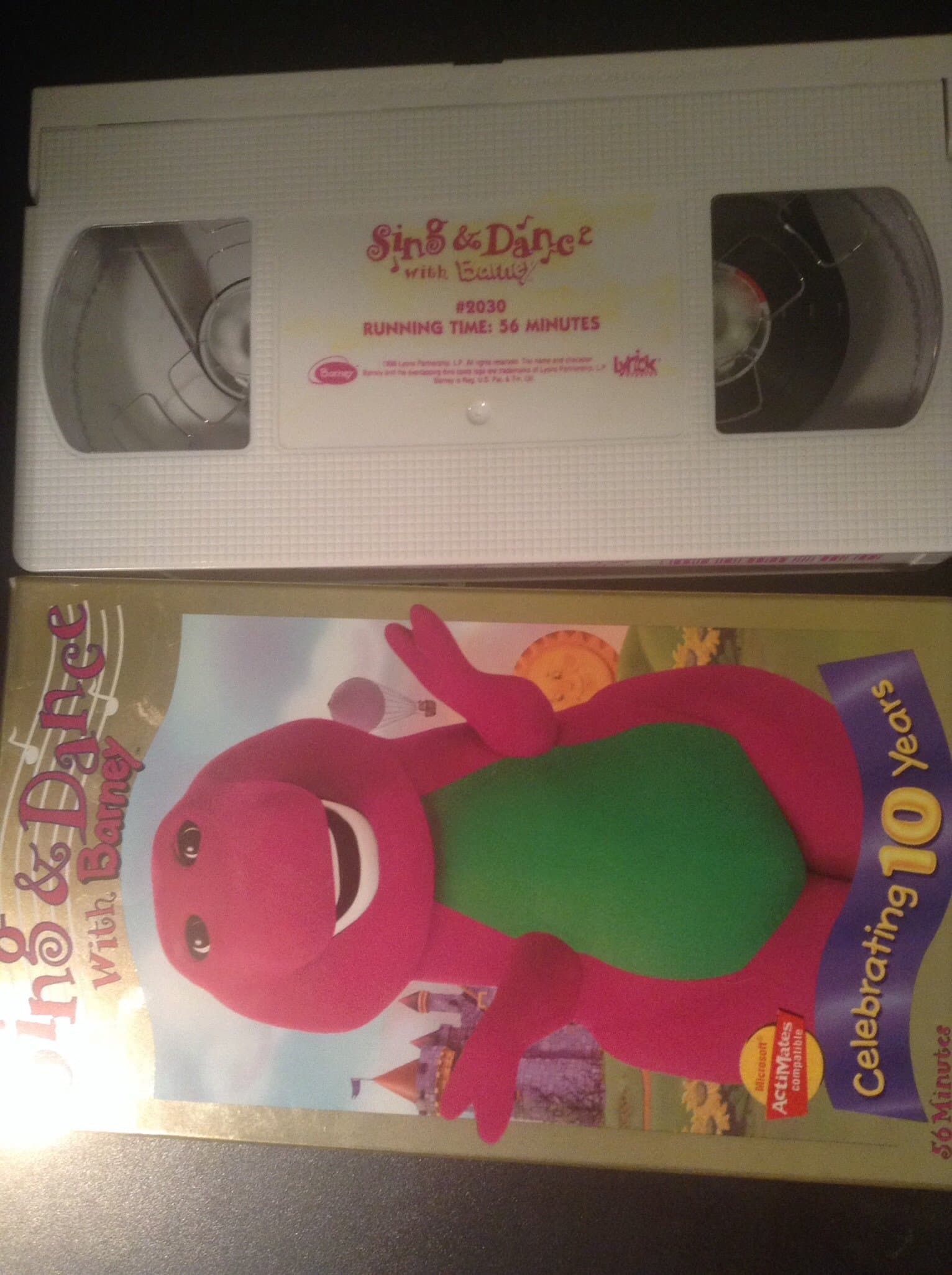 Sing and Dance with Barney [VHS]