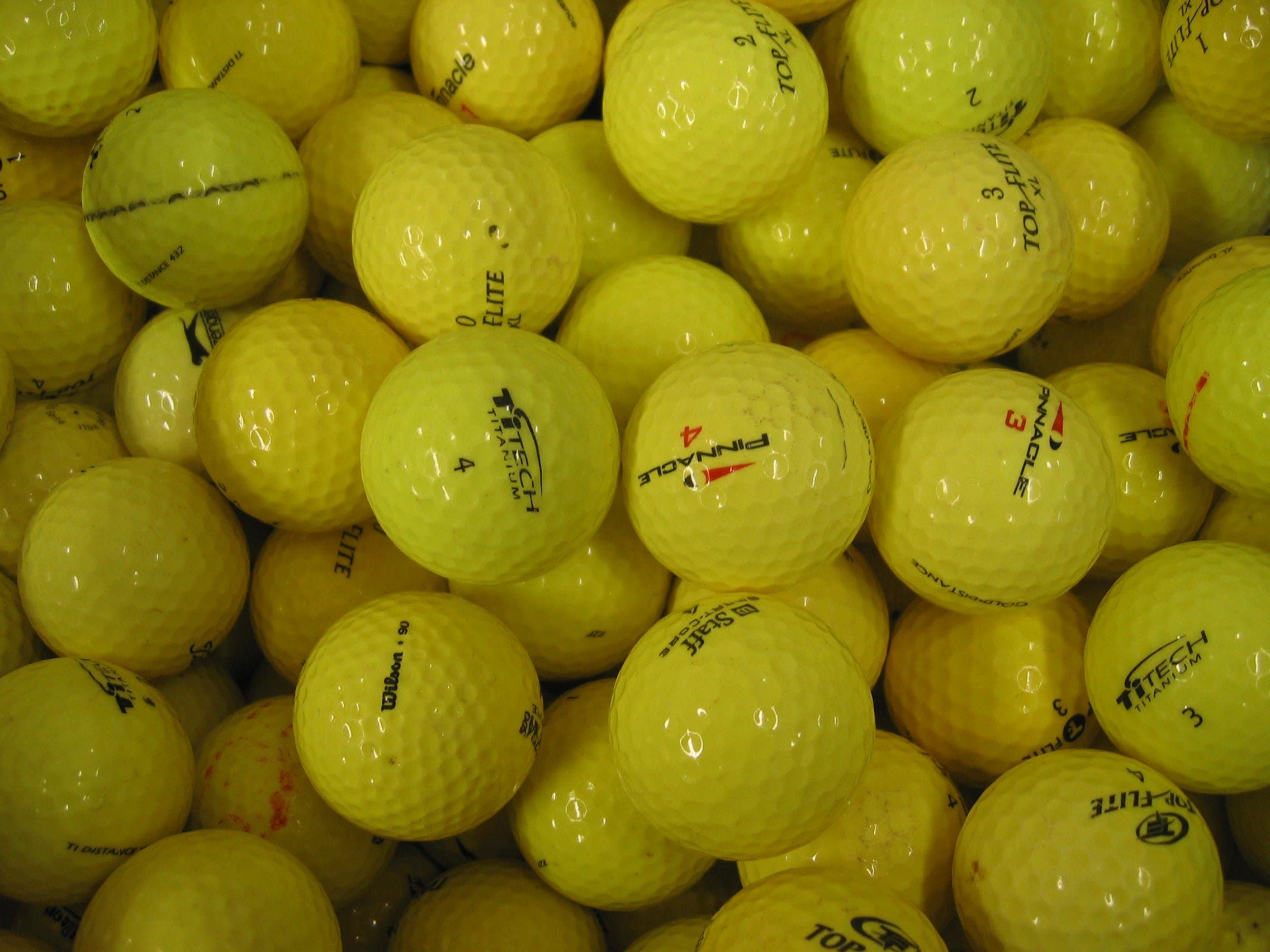 50 AAA Quality Pre-Owned Yellow Golf Balls