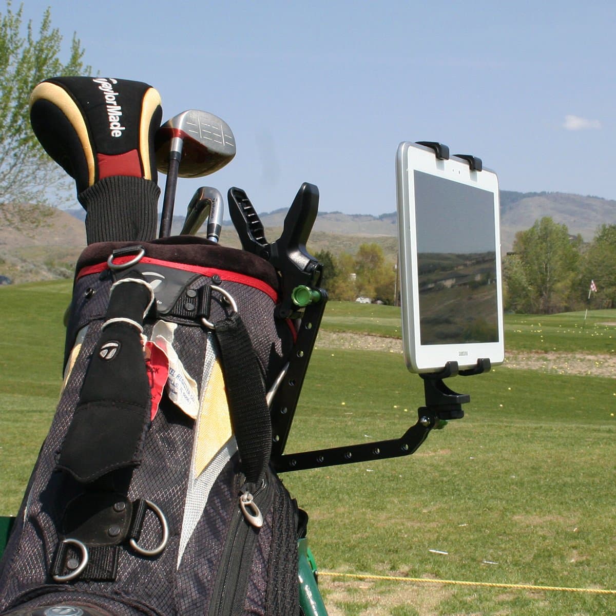 Golf Training Video Recording System: Record Your Swing with a Phone or Tablet Using This Jaws Clamp, Aluminum Extension Arm, Universal Mounts for Smartphone and Tablet.