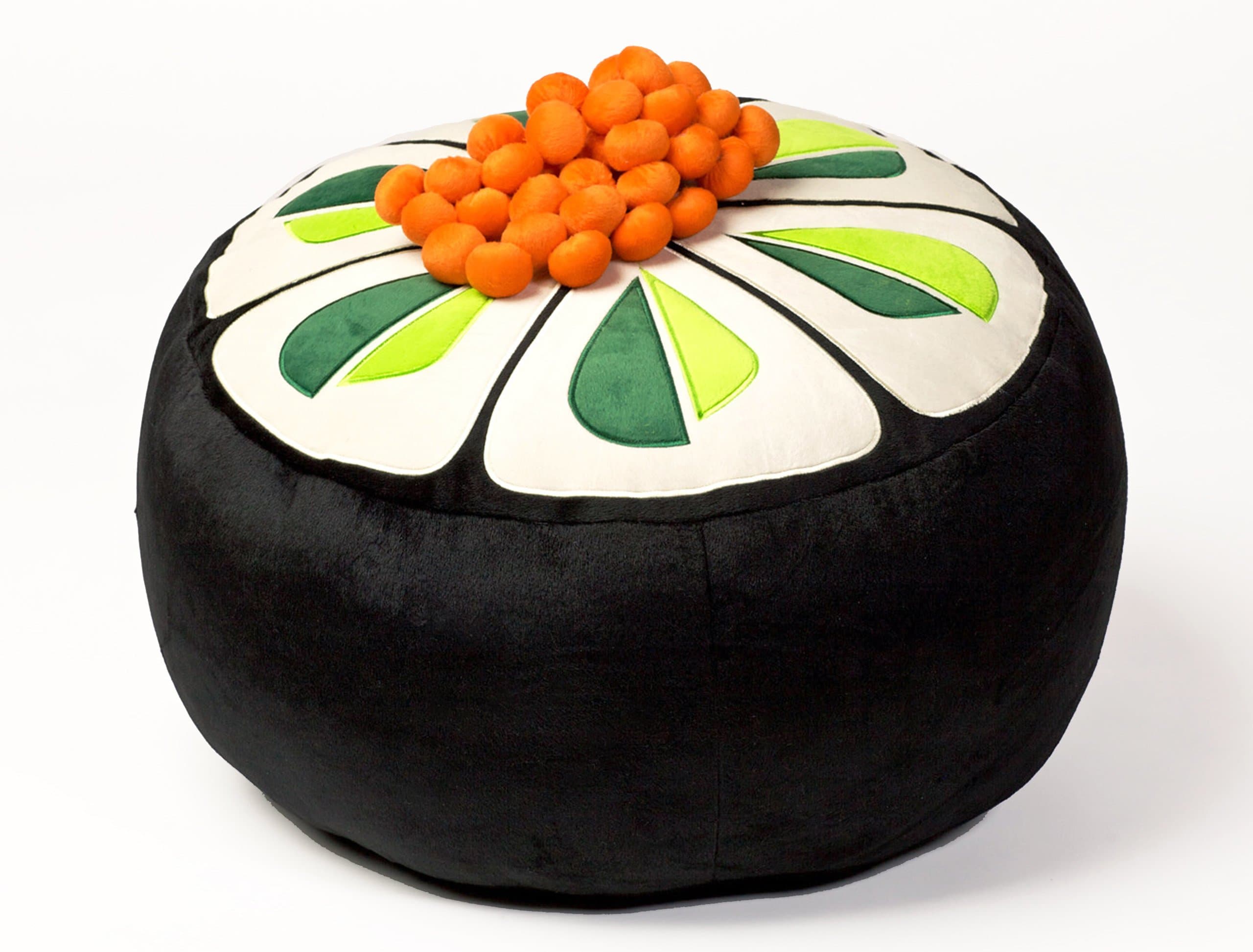 Sushiami Cucumber Pouf with Salmon Roe