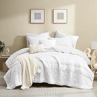 Boho White Quilt California Cal King Size Bedding Set with Pillow Sham, Oversized Lightweight Bedspread Coverlet, Farmhouse Floral Vintage Thin Comforter Bed Cover All Season, 3 Pieces, 118x106 inches