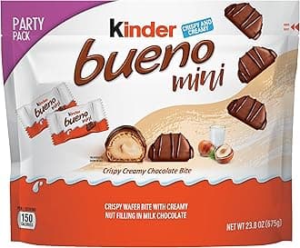 Kinder Bueno Mini Chocolate Bites with Crispy Wafer and Hazelnut Cream, Individually Wrapped, Party Pack, 23.8 oz