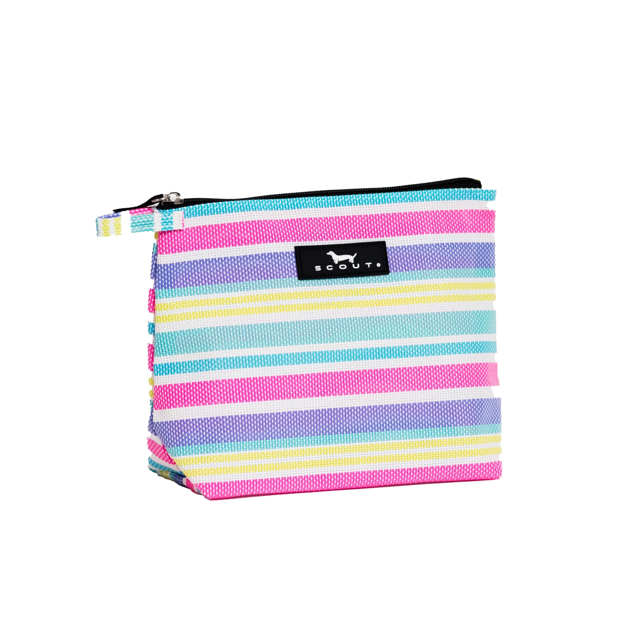 Go Getter Pouch, Breathable Water-Resistant Fabric, Convenient Finger Loop