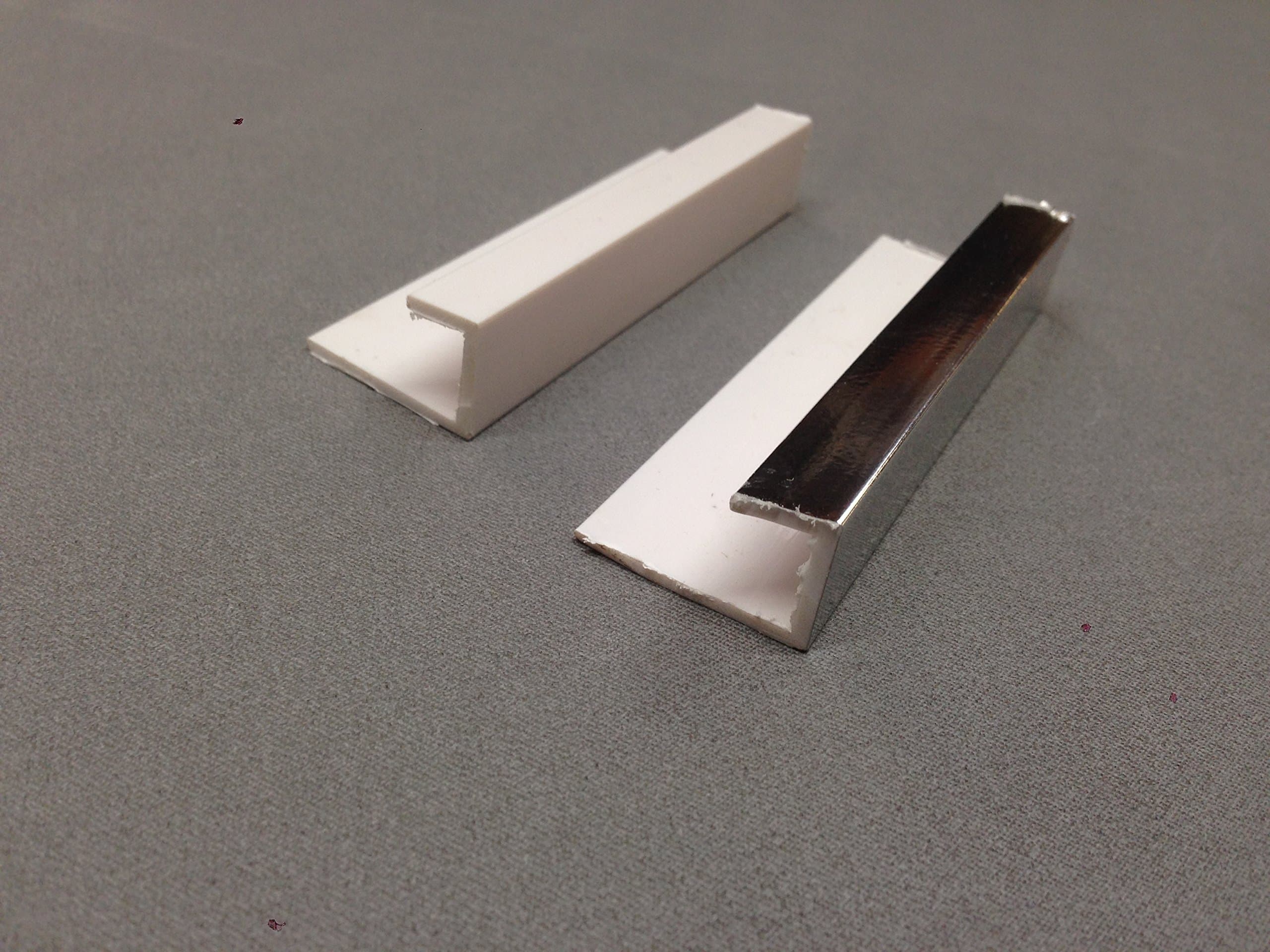 PVC CLADDING U Trim END Cap Corner 8MM X 2.6M White Black Chrome Silver for WALL and Ceiling Trim (Silver)