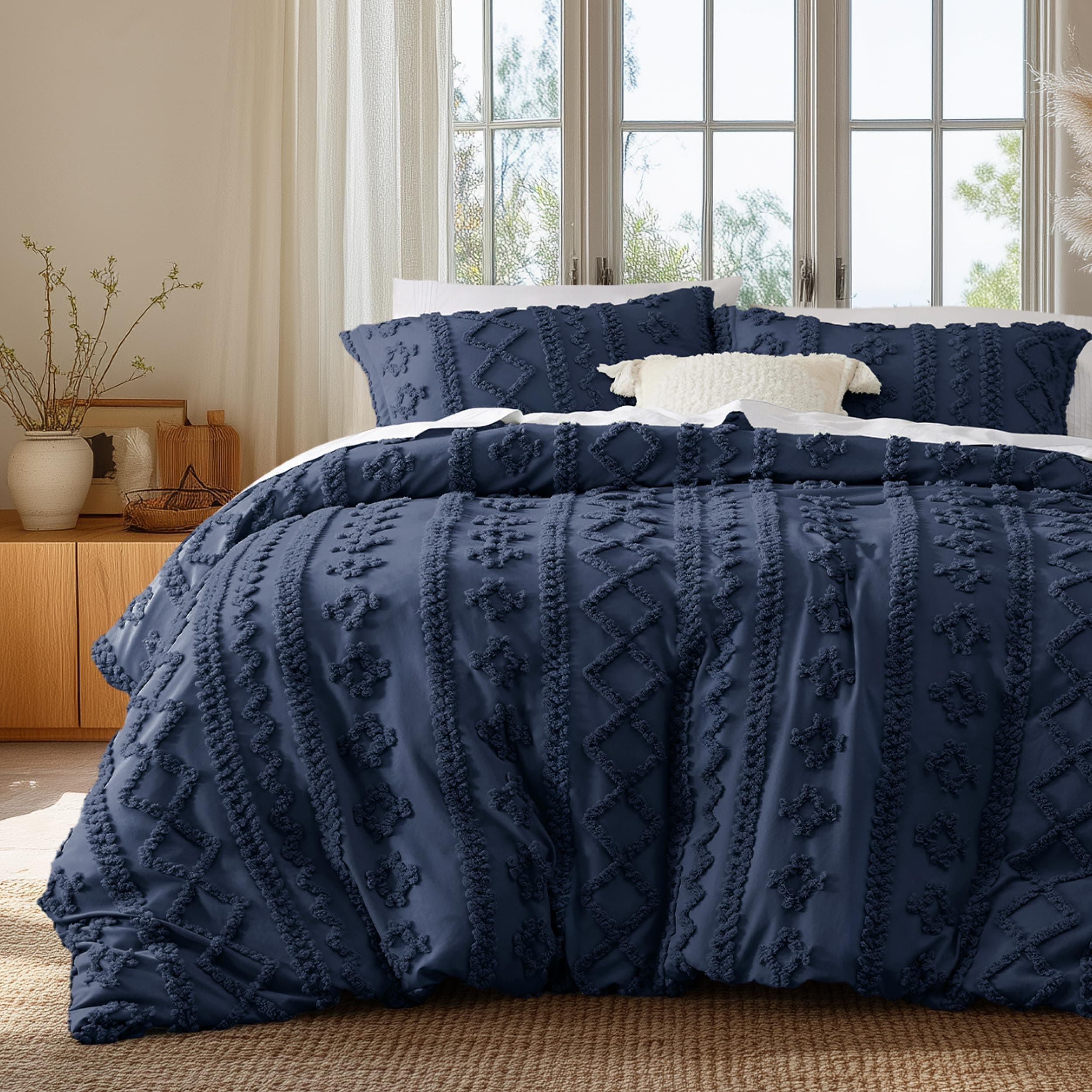 Bedsure Boho Duvet Cover King Size, Soft & Comfortable Elegant Design Boho Bedding for Decoration, Machine Washable Comforter Cover for All Seasons,Includes 1 Duvet Cover & 2 Pillow Shams,Navy