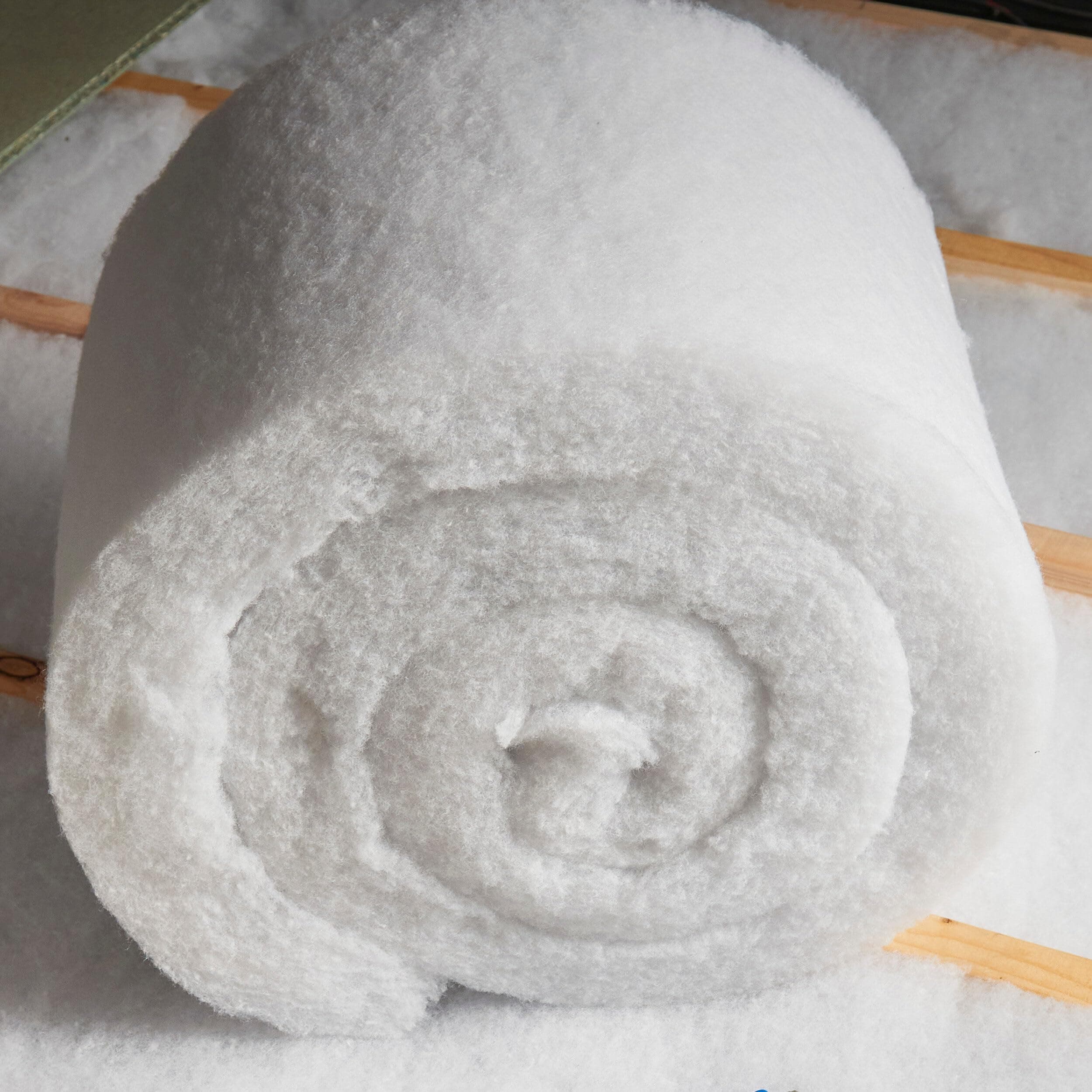 Itch Free Thermal Loft Construction Camper Van Insulation Roll (8m x 370mm x 50mm) 2.96 m²