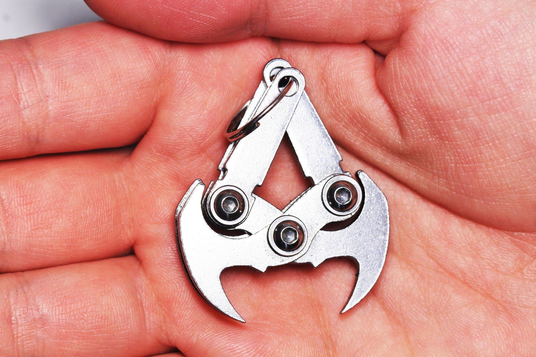 EDC 2'' Mini Key Chain Gravity Hook / Small 2 Inch Gravity Hook / A High Performance Keychain/Comes with Swivel Trigger Clasp/This little toy is great time killer and good gift For Adult Men and Boys