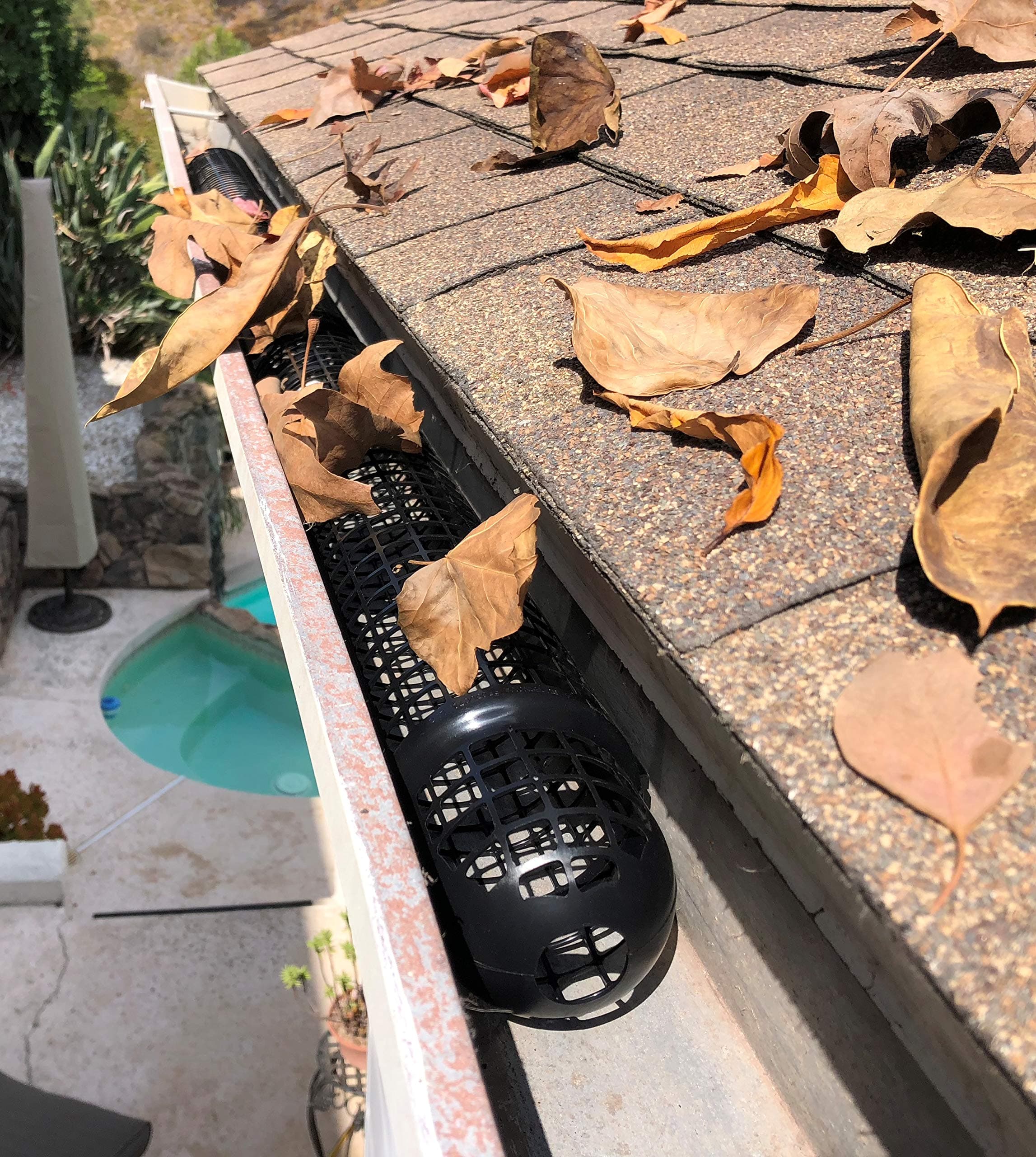 40 Gutter Cups Gutter Guards - 60 Feet Long - Best Gutter Protection From Leaves and Pine Needles – No Gutter Clogging - Allows Free Flowing Rain Water - Easy DIY Installation, no Tools Required